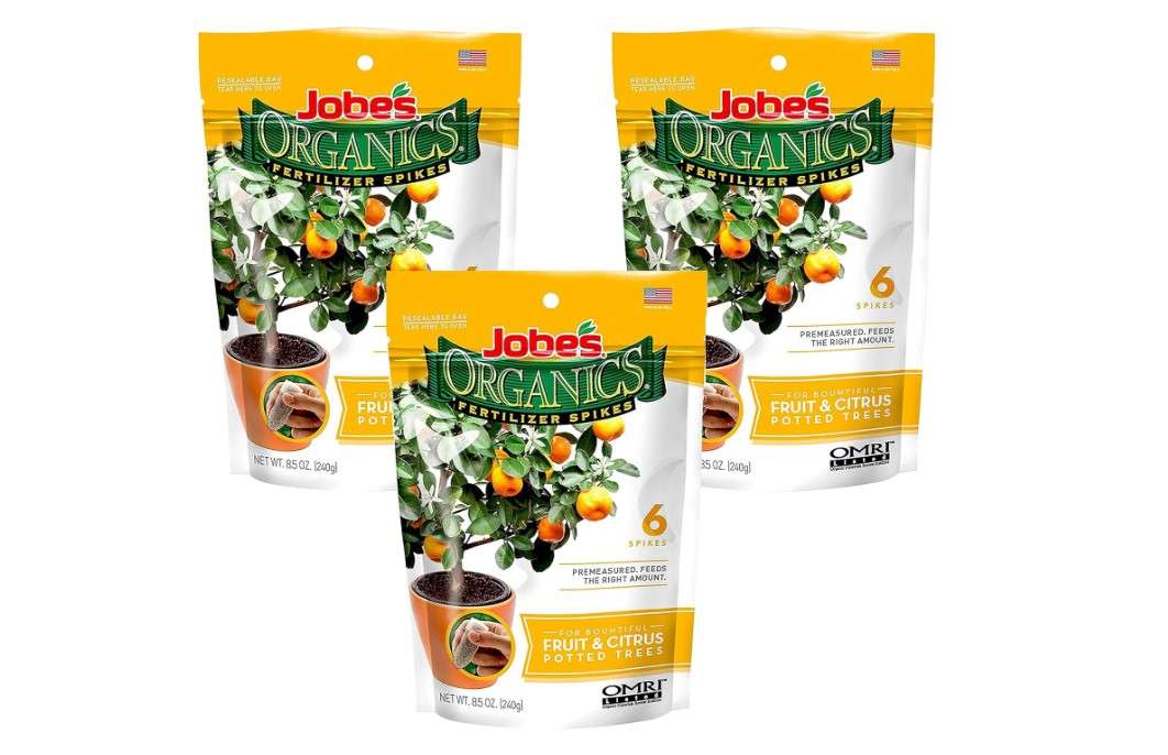 Jobe’s Organics Fruit & Citrus Tree Fertilizer Spikes, 3-5-5 Time Release Fertilizer for all Container or Indoor Fruit Trees, 6 Spikes per Package