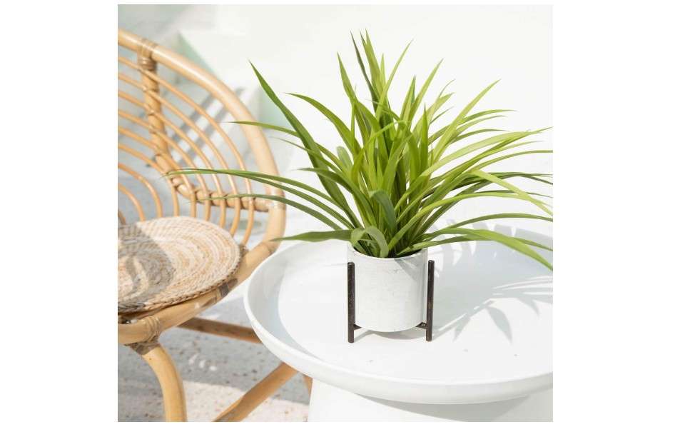  Velener 15" Potted Spider Plant in Artificial Plant Stand- Fake Plants for Indoors Outdoor Patio Decor