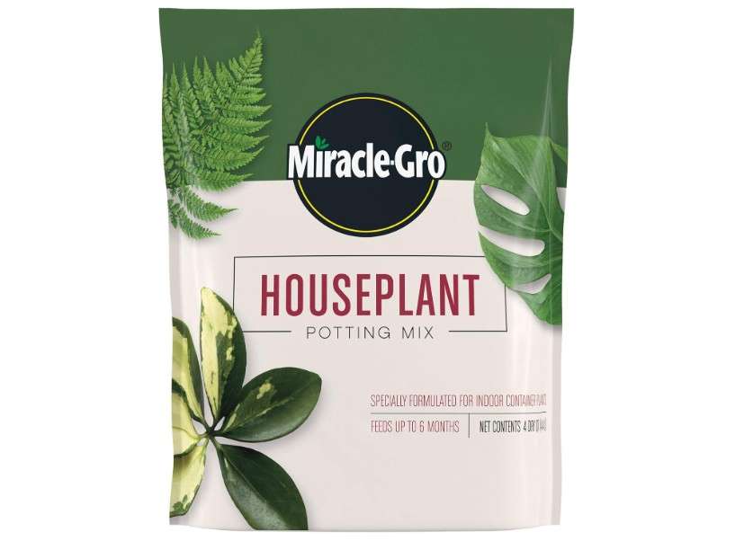  Miracle-Gro Houseplant Potting Mix: Fertilized, Perlite Soil for Indoor Gardening, Designed to Be Less Prone to Gnats, 4 qt.