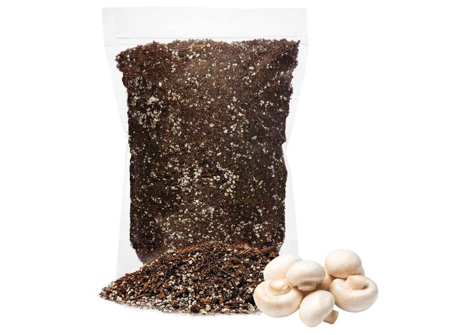 
GARDENERA Premium Organic Potting Soil for Mushrooms - (1 Quart Bag)