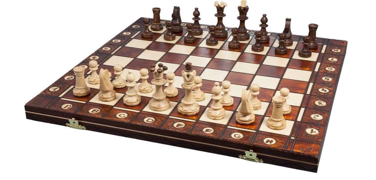  Chess and games shop Muba Beautiful Handcrafted Wooden Chess Set with Board and Chess Pieces - Gift idea Products (16inch (40 cm)), 1-2 Players