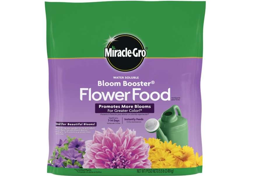 
Miracle-Gro Water Soluble Bloom Booster Flower Food, Plant Food for Annual and Perennial Flowers, In-Ground and Container Plants, Roses, Hydrangeas