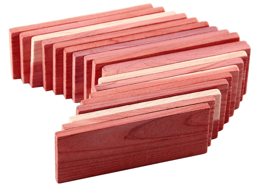  Cedar Space Cedar Blocks for Closet Storage,100% Aromatic Red Ceder Blocks Cedar Planks Chips 16pcs for Closet Drawers