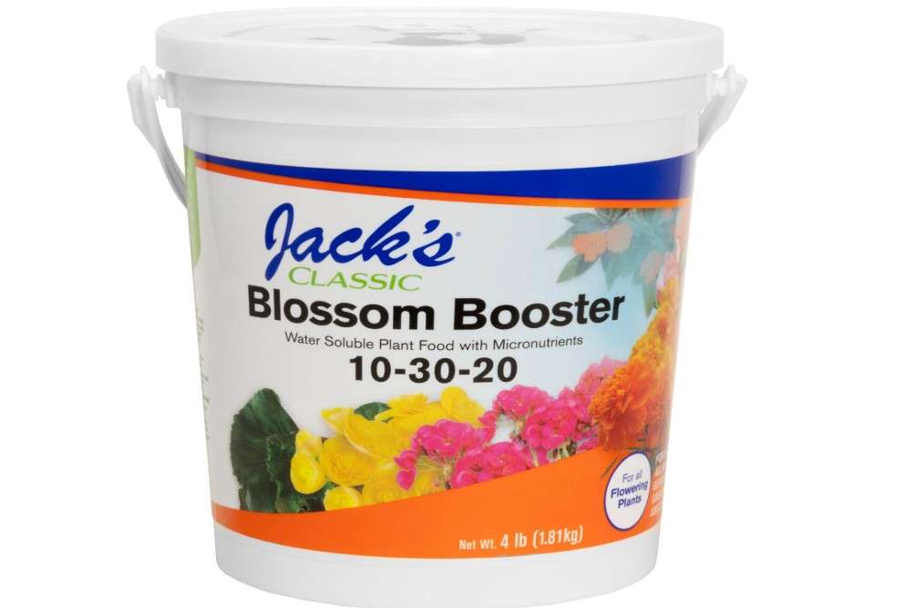 Jack's Classic 10-30-20 Blossom Booster Water-Soluble Fertilizer with Micronutrients for Increasing Color and Quantity of Blooms in Flowering Plan