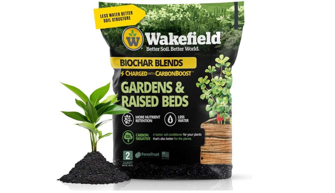
Wakefield Biochar Blend with CarbonBoost™ Technology – Enhanced Water & Nutrient Retention for Raised Bed Garden Soil - Ultimate Organic Potting Soi
