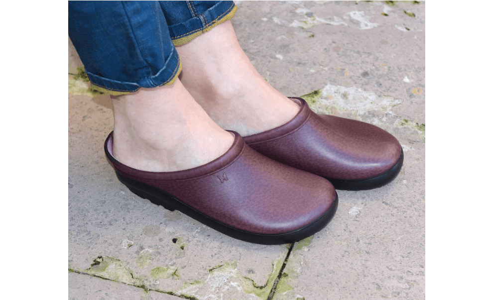 Sloggers Waterproof Garden Clogs for Women – Traditional Garden Clogs with Premium Comfort Support Insole,