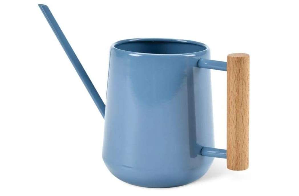  Gardeners Supply Company Pinpoint Indoor Watering Can | Stylish and Compact Powder-Coated Steel Watering Can with Wooden Handle for Houseplants