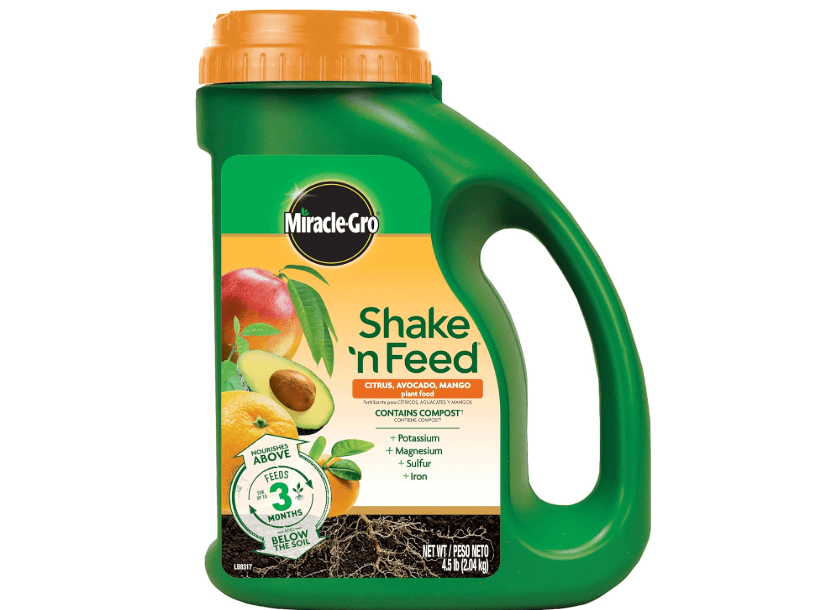 
Miracle-Gro Shake 'N Feed Citrus, Avocado, Mango Plant Food, For Container and In-Ground Plants, Citrus Trees, Avocado Trees and Mango Trees, 4.5 lbs