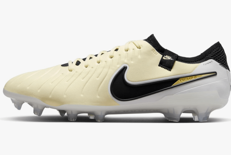 Nike Men's Soccer Football Boots