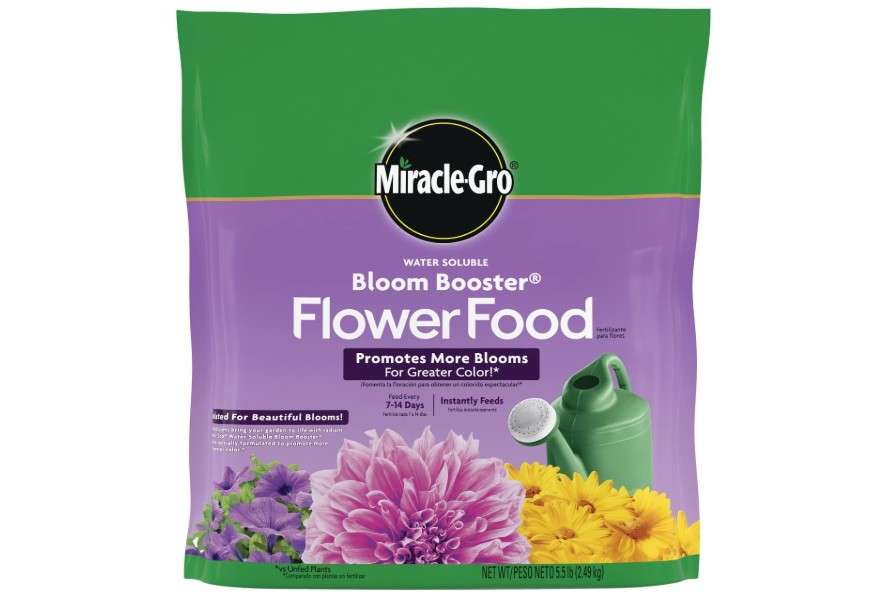 Miracle-Gro Water Soluble Bloom Booster Flower Food, Plant Food for Annual and Perennial Flowers, In-Ground and Container Plants, Roses, Hydrangeas,...