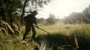 best scythe for cutting grass