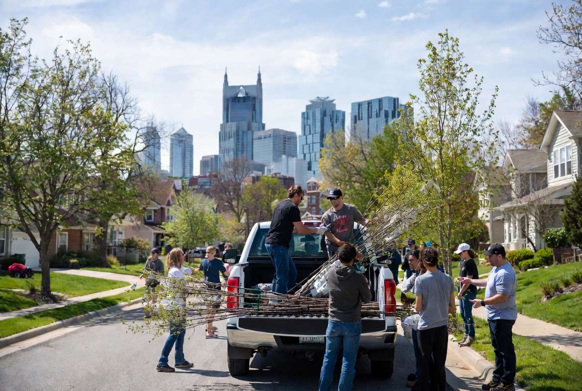 Nashville volunteers unloading free trees after 2025 USDA funding cut for Root Nashville