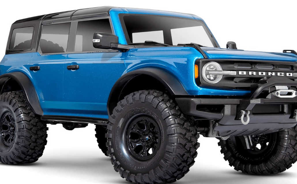 
Traxxas TRX-4 Scale and Trail® Crawler with 2021 Ford® Bronco Body: Blu